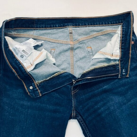 Levi's 505 Men's Size 36-32 - Dark Blue Wash - Pre-Owned - Picture 2 of 13